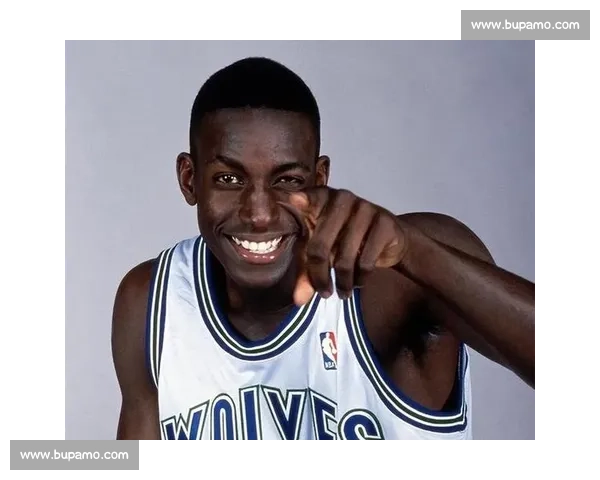 凯文·加内特：从波士顿凯尔特人到篮球传奇的荣耀与挑战