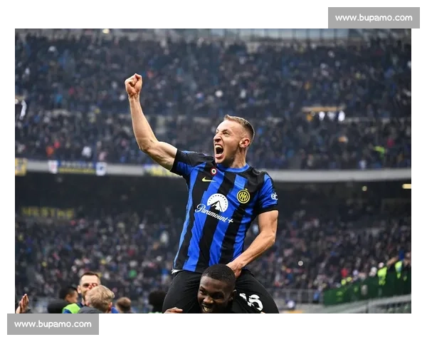 加拉塔萨雷 1500 万欧敲定恰尔汗奥卢 土媒:国米放弃球员交换协议接近达成 加拉塔萨雷 1500 万欧敲定恰尔汗奥卢 土媒:国米放弃球员交换协议接近达成