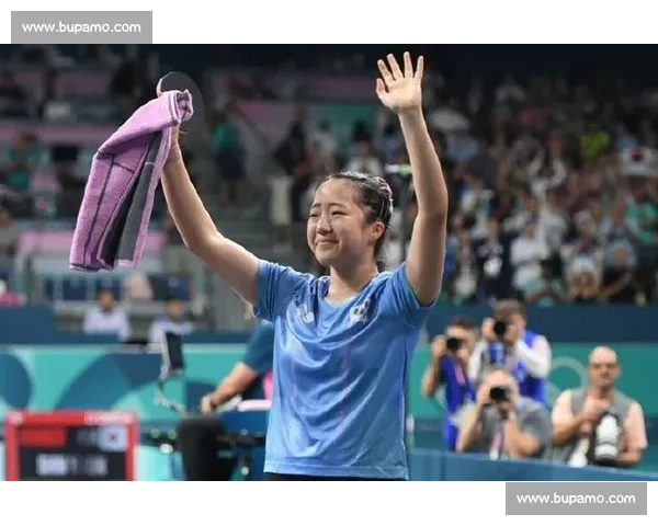 平野美宇主动搭讪樊振东!年龄差 3 岁引热议,韩国美女申裕斌也曾公开表白 平野美宇主动搭讪樊振东!年龄差 3 岁引热议,韩国美女申裕斌也曾公开表白