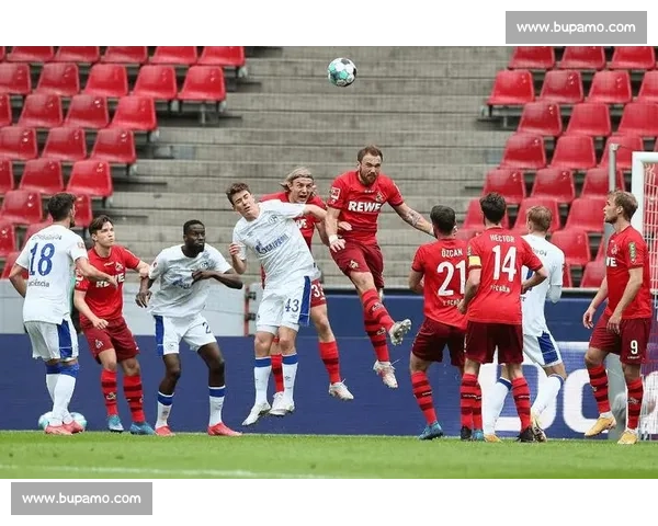 德甲 2526 赛季革新:裁判透明化、三维追踪与越位黑科技 德甲 2526 赛季革新:裁判透明化、三维追踪与越位黑科技