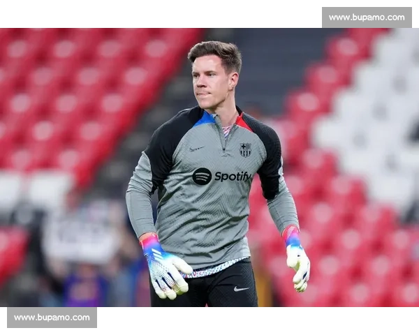 特尔施特根强硬表态:留队争主力,转会传闻无关紧要 特尔施特根强硬表态:留队争主力,转会传闻无关紧要